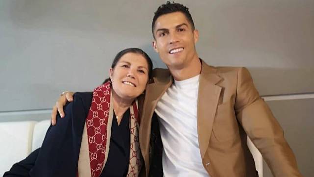 Nëna e Ronaldos përfundon në spital