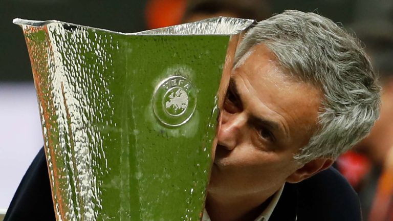Mourinho për fitimin e trofeve me Tottenham: E kam bërë te çdo klub