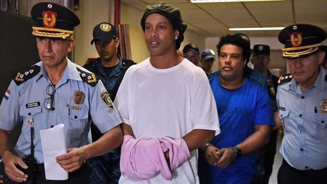 Merret vendimi për Ronaldinhon