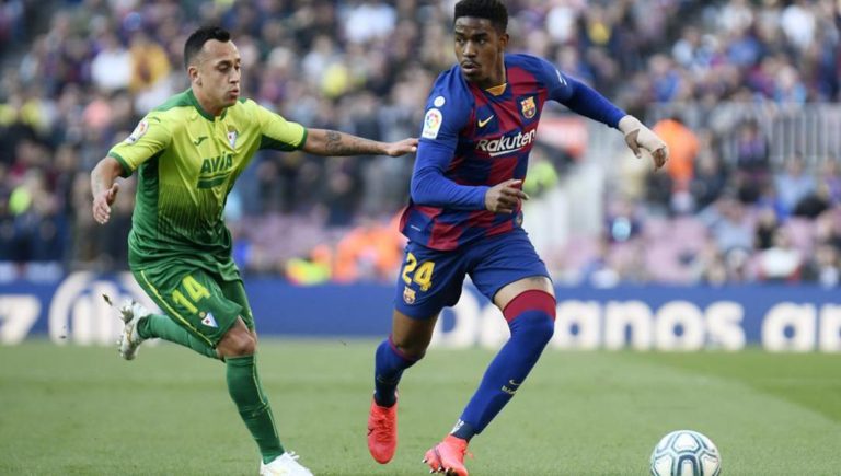 Roma pas Junior Firpo