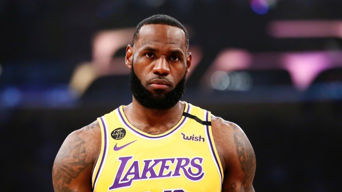 LeBron James në mesin e 12 lojtarëve më të vjetër në NBA – fakt interesant