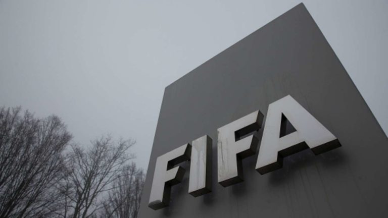 Grupi Covid19 i FIFA propozon që të gjitha ndeshjet të shtyhen deri në qershor