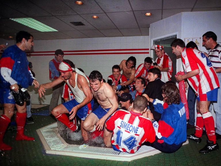 Përbërja ‘anonime’ e Atleticos që bëri sensacion në vitin 1996 duke fituar La Ligën dhe Kupën e Mbretit