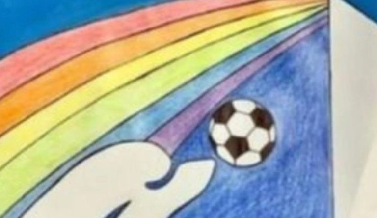 Skuadra nga Serie B do të veshë fanellat e dizajnuara nga një gjashtë vjeçar