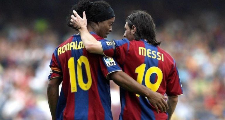 A e nxori Messi Ronaldinhon nga burgu?