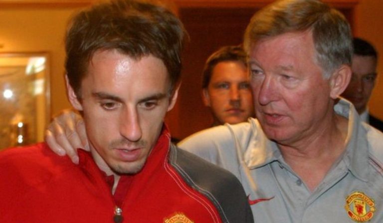 Neville tregon çfarë i tha Ferguson kur deshi të hiqte dorë nga shiriti i kapitenit