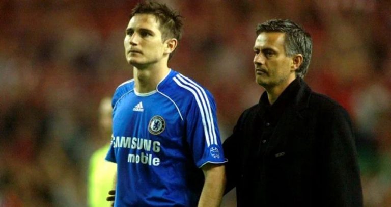 Lojtarët e Chelsea po qanin për Mourinhon kur u largua papritur nga Chelsea