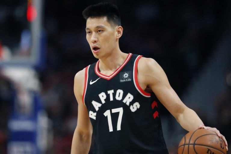 Ish ylli i NBA premton 1 milion dollar në luftën kundër COVID-19
