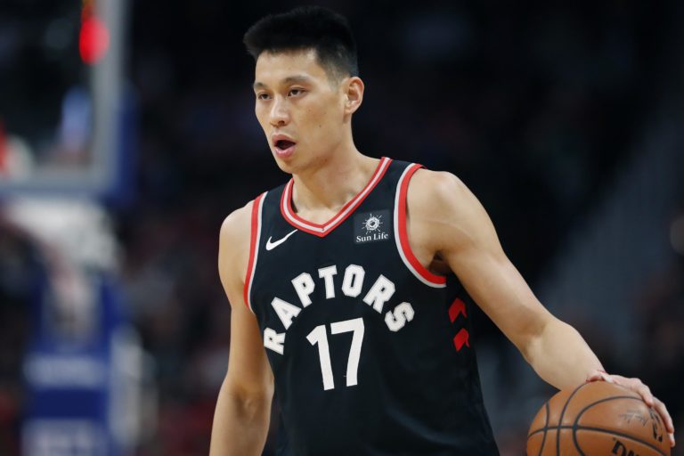 Ish ylli i NBA premton deri në 1 milion dollar në luftën kundër COVID-19