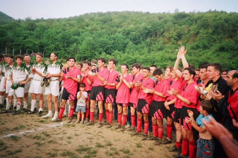 Në këto kushte ishte zhvilluar Kupa e Kosovës në vitin 1996