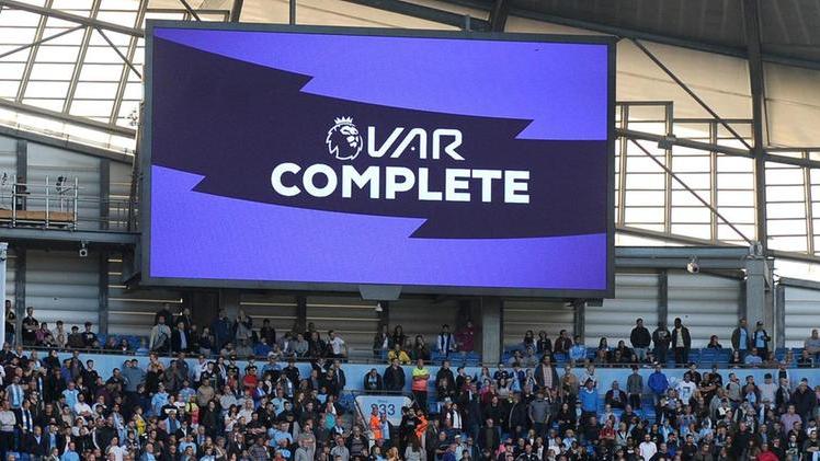 Ideja e gjyqtarëve: Kampionatet të vazhdohen pa VAR