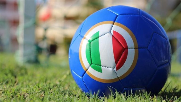 Futbolli italian kthehet në fund të majit, por jo me Serie A