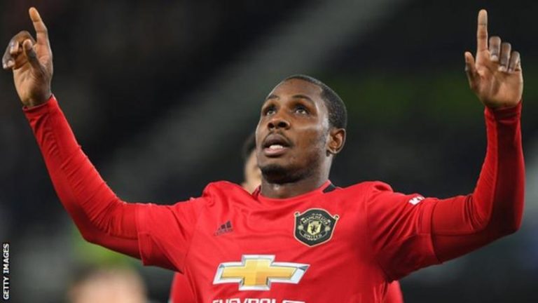 E ardhmja e Ighalo në ajër, Man Utd dhe Shanghai nuk arrijnë marrëveshje