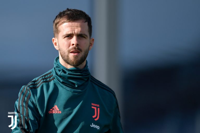 Pjanic afër kalimit te Barcelona