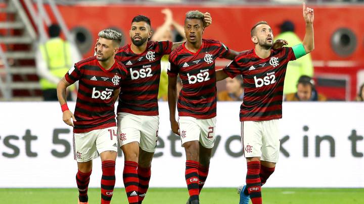 Flamengo rifillon stërvitjet