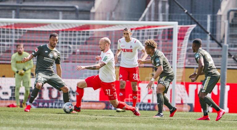 Shënohen 4 gola, por përfundon pa fitues spektakli mes Koln dhe Mainz
