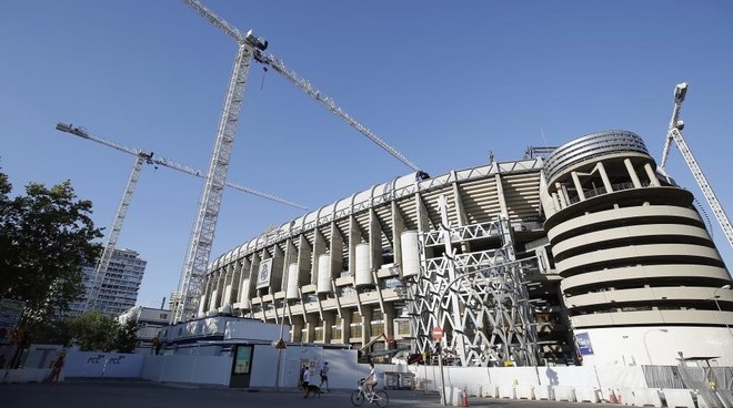 ‘Santiago Bernabeu’ i mbushur me tifozë, duke filluar nga tetori