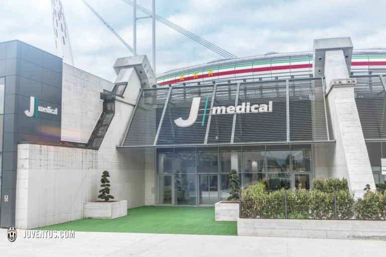 Juventus përgatitet për rikthim në stërvitje, lojtarët vizitojnë ‘JMedical’