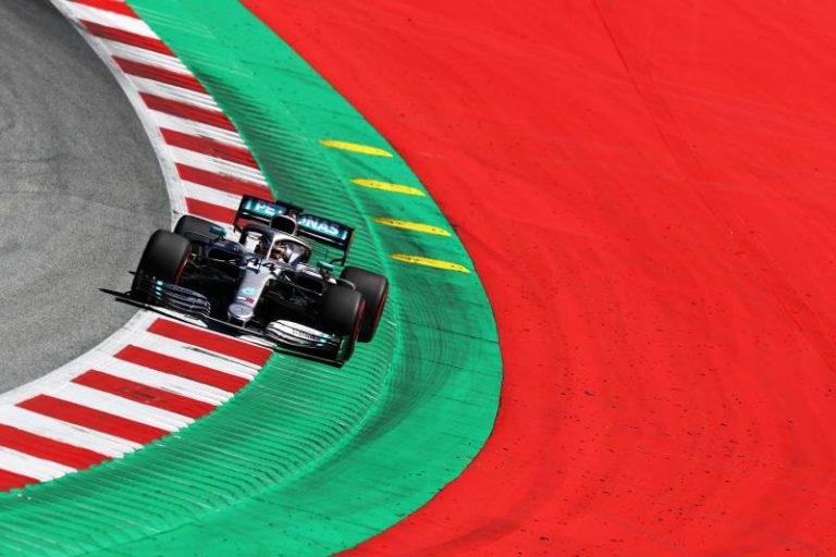 Shefi i Mercedes: Krenar që Formula 1 po fillon në Austri