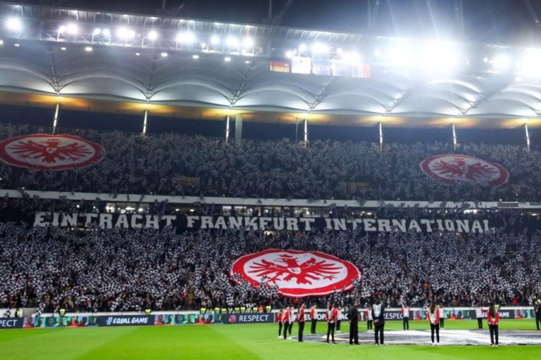 Drejtori sportiv i Frankfurt me thirrje për tifozët: Mos u paraqitni në stadium