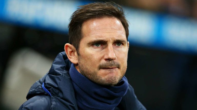 Lampard: Lojtarët nuk duhet të testohen para punëtorëve kyç