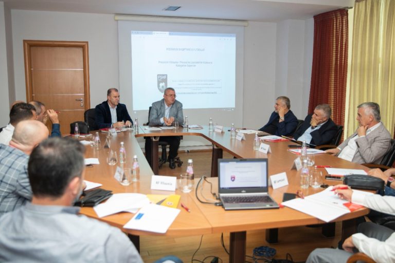 FSHF takim me presidentët e  futbollit për rifillimin e sezonit