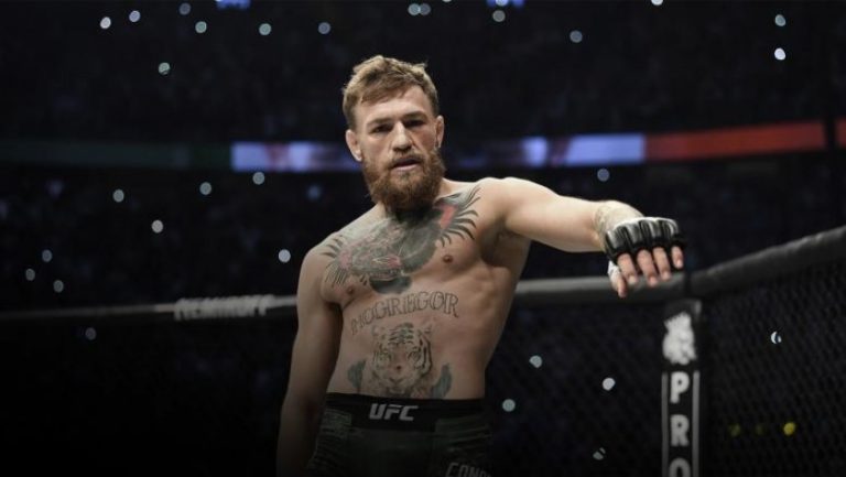McGregor tregohet i ashpër me rivalin e tij