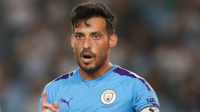 Man City ia vazhdon kontratën David Silvas