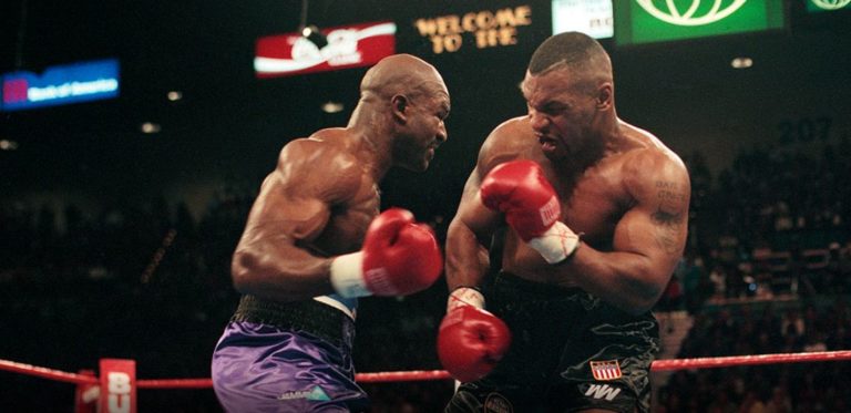 Holyfield i përgjigjet Tysonit: Po kthehem, edhe unë jam i shpejtë
