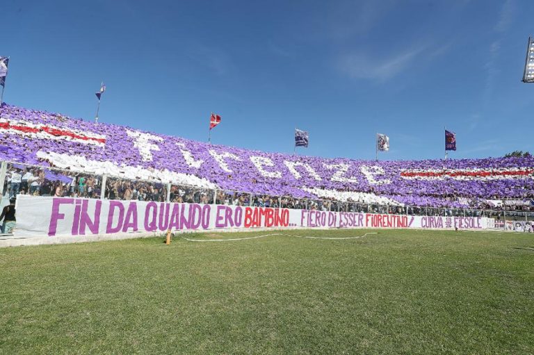 Drejtori sportiv i Fiorentinës del pozitiv në COVID-19