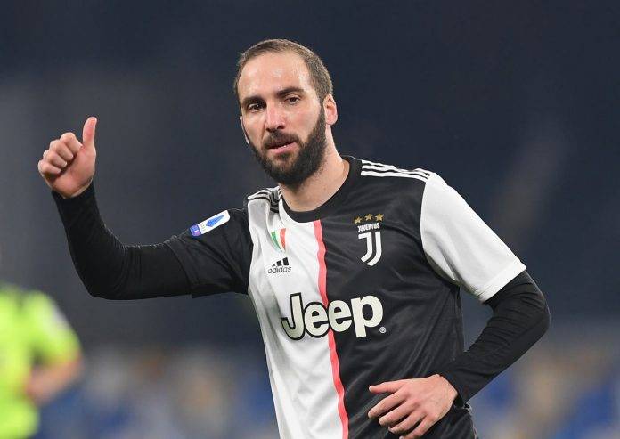 Juventus e nxjerrë në shitje Higuainin
