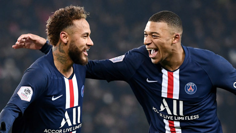PSG transferon një prej mbrojtësve më të mirë në botë