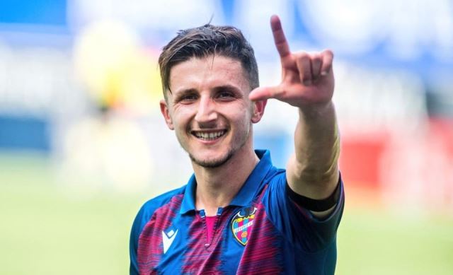 Olimpijakosi dëshiron transferimin e Enis Bardhit