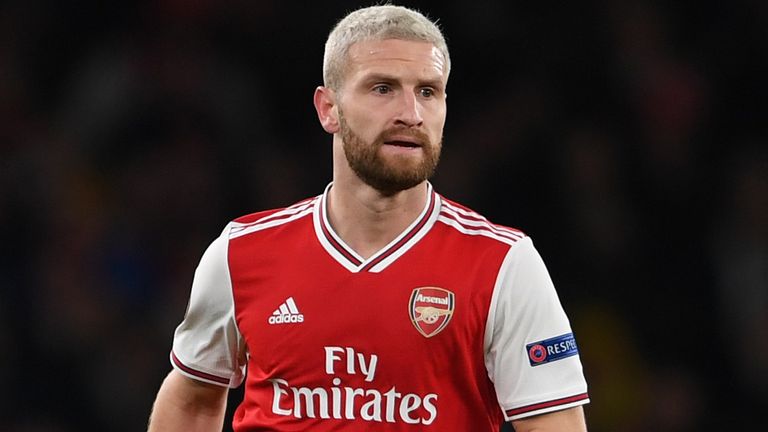Mustafi i interesuar për t’u transferuar në Bundesligë