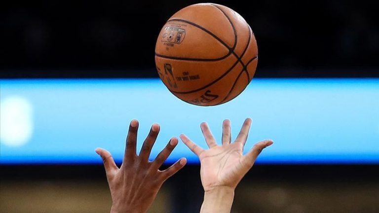 Basketbollistët e NBA do të testohen çdo ditë për Covid-19
