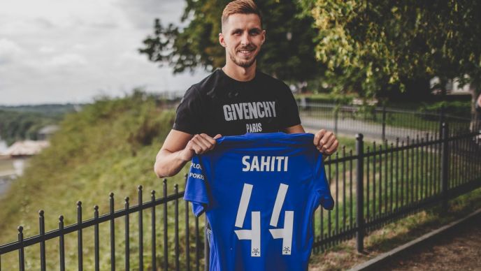 Shkupi gati ta prezantojë përforcimin e ri, Suad Sahiti firmos me bardheblutë!