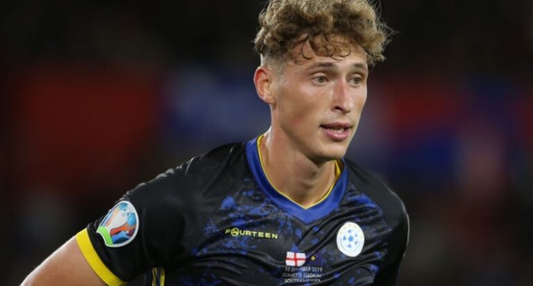 Zyrtare: Mërgim Vojvoda vazhdon kontratën me Torinon