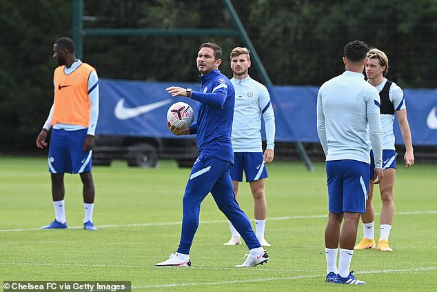 Probleme në Chelsea, katër futbollistë me COVID-19