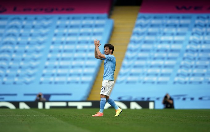 Man City do ta nderojë David Silvan me një statujë jashtë ‘Etihad Stadium’