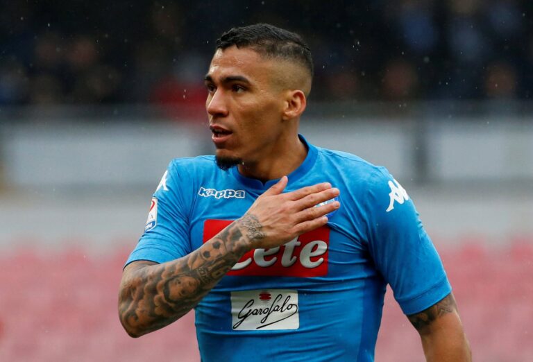Mesfushori i shumëkërkuar i Napolit transferohet te Everton
