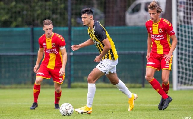 Armando Broja debuton me dy gola te Vitesse