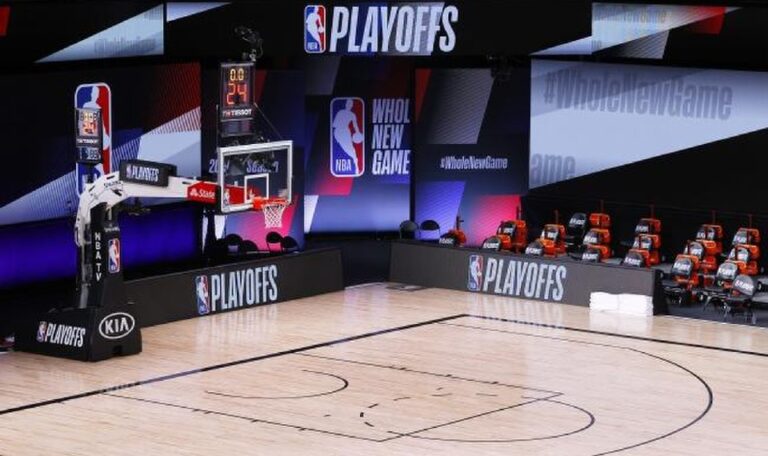 Basketbollistët e NBA vendosin të mos bojktojnë ndeshjet, rinis play-offi