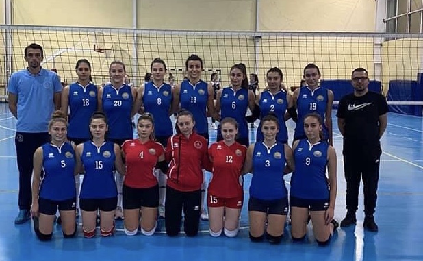 Vashat e UT-së mundin liderin e renditjes Nakovski Voley