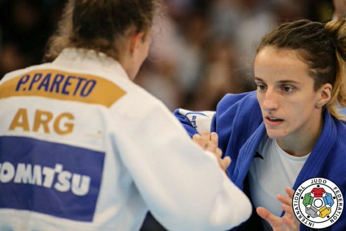 Distria Krasniqi fiton medaljen e artë në Grand Slam të Hungarisë