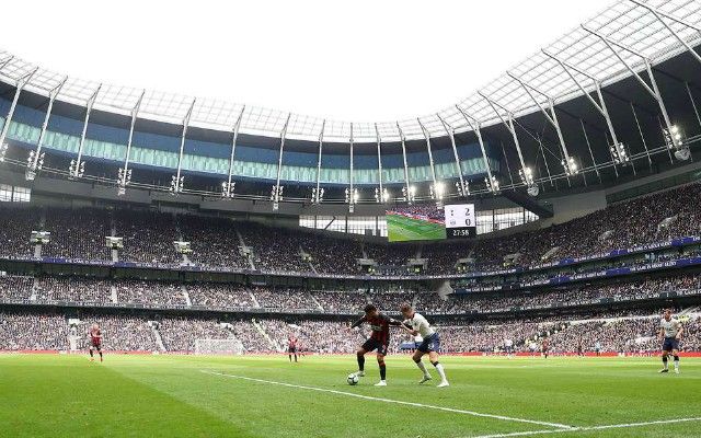 Lajm i madh nga Premierliga, tifozët në këtë javë mund të rikthehen në stadiume