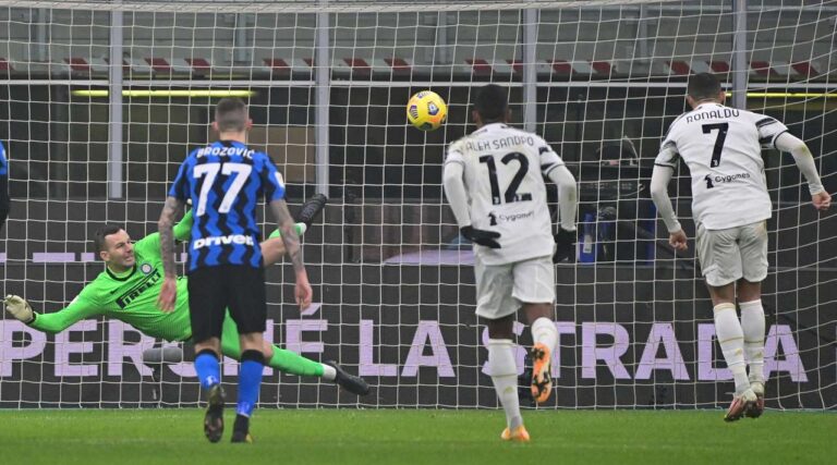 Juventus fiton ndeshjen e parë gjysëmfinale ndaj Interit