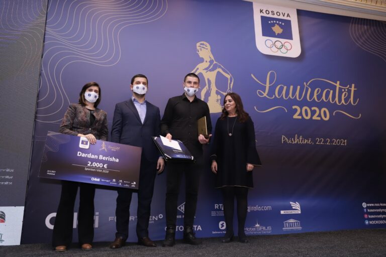 Dardan Berisha fiton çmimin e  Sportistit të Vitit 2020 në Kosovë