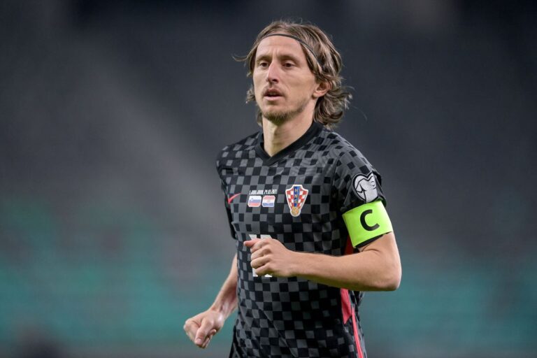 Luka Modric arrin rekord të jashtëzakonshëm me Kroacinë