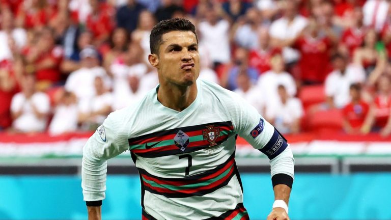 Cristiano Ronaldo fiton Këpucën e Artë të “Euro 2020”