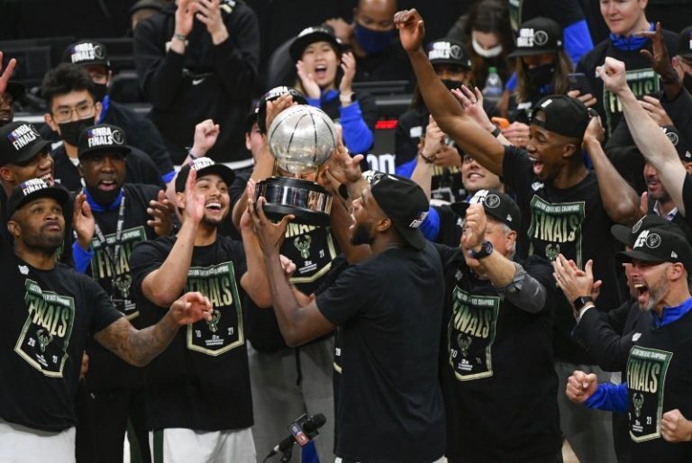 Bucks shpallen kampion të Konferencës Lindore, kualifikohen në finalen e madhe të NBA